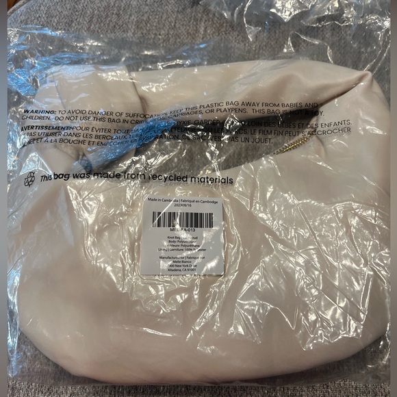 NWT Melie Bianco Alexandra top handle bag in cream - Picture 5 of 7